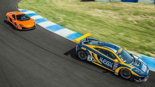 Illustration for article titled Back-to-Back: McLaren 650S and 12C GT3